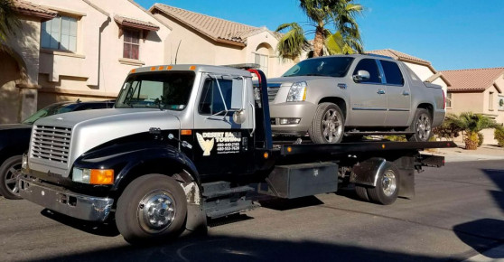 Truck Hauling Service | Desert Eagle Towing